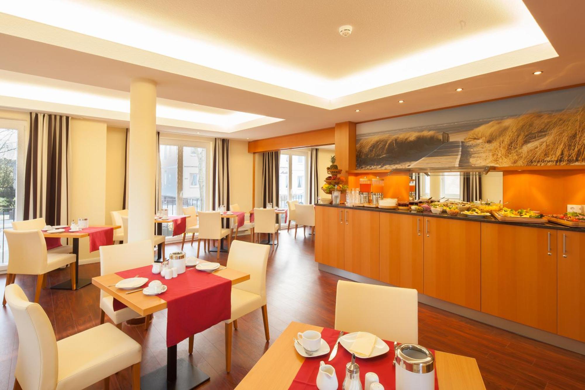 Moin Hotel Cuxhaven Esterno foto