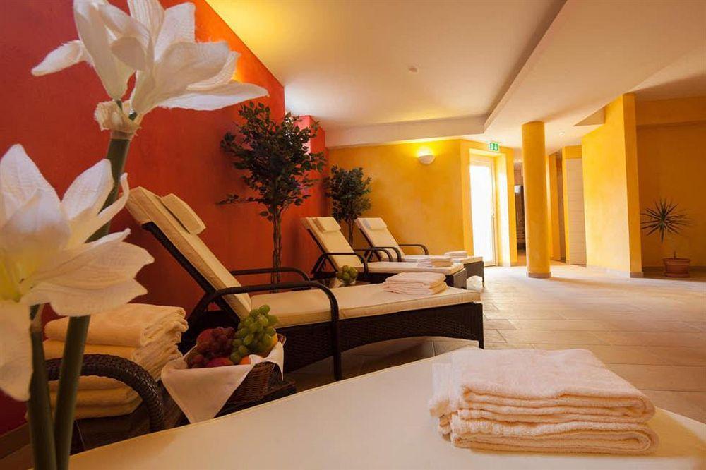 Moin Hotel Cuxhaven Esterno foto