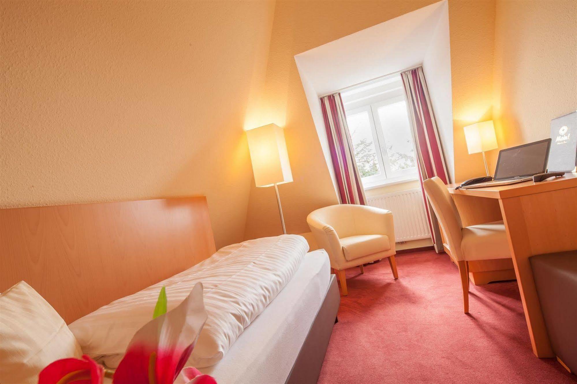 Moin Hotel Cuxhaven Esterno foto